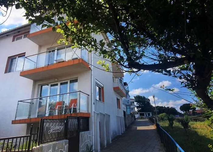 Casa Dell'arte Guest house 3*